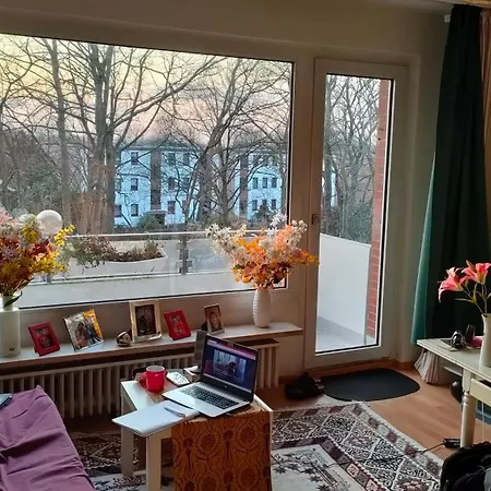 Sonnenschein Am Modezentrum Hamburg